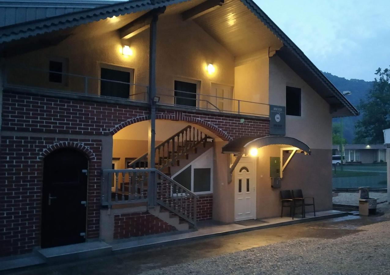 Apartmani Unski Biser كازين المظهر الخارجي الصورة